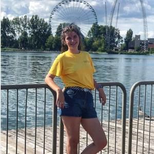 Meet your Posher, Camille